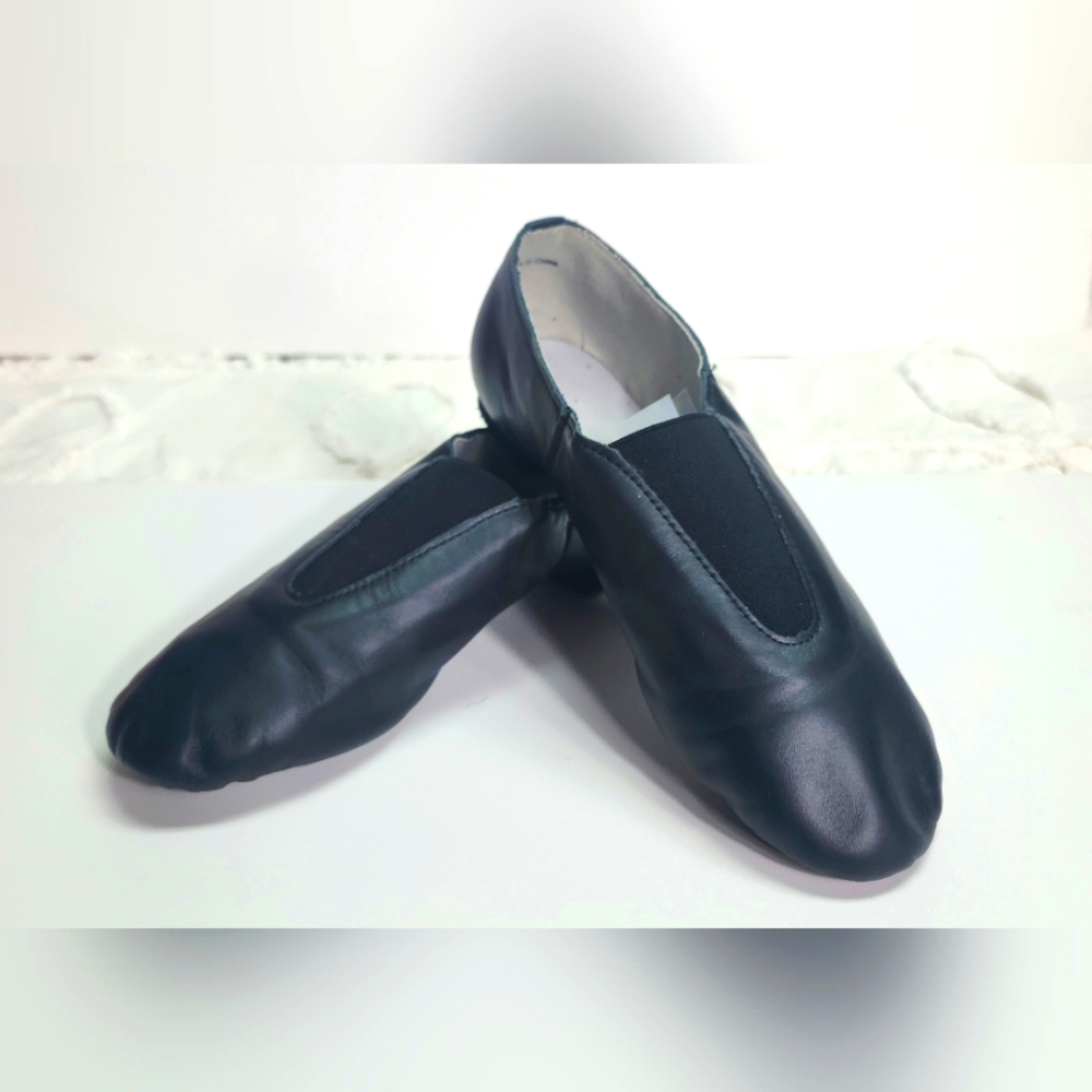 NEW JAZZ DANCE SHOES